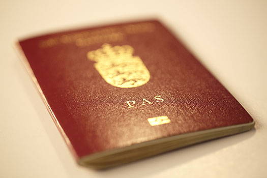 prøve Ny mening spejl Pasfoto - pæne foto til ID - Kørekort - Rejsekort - Billige Pasfoto